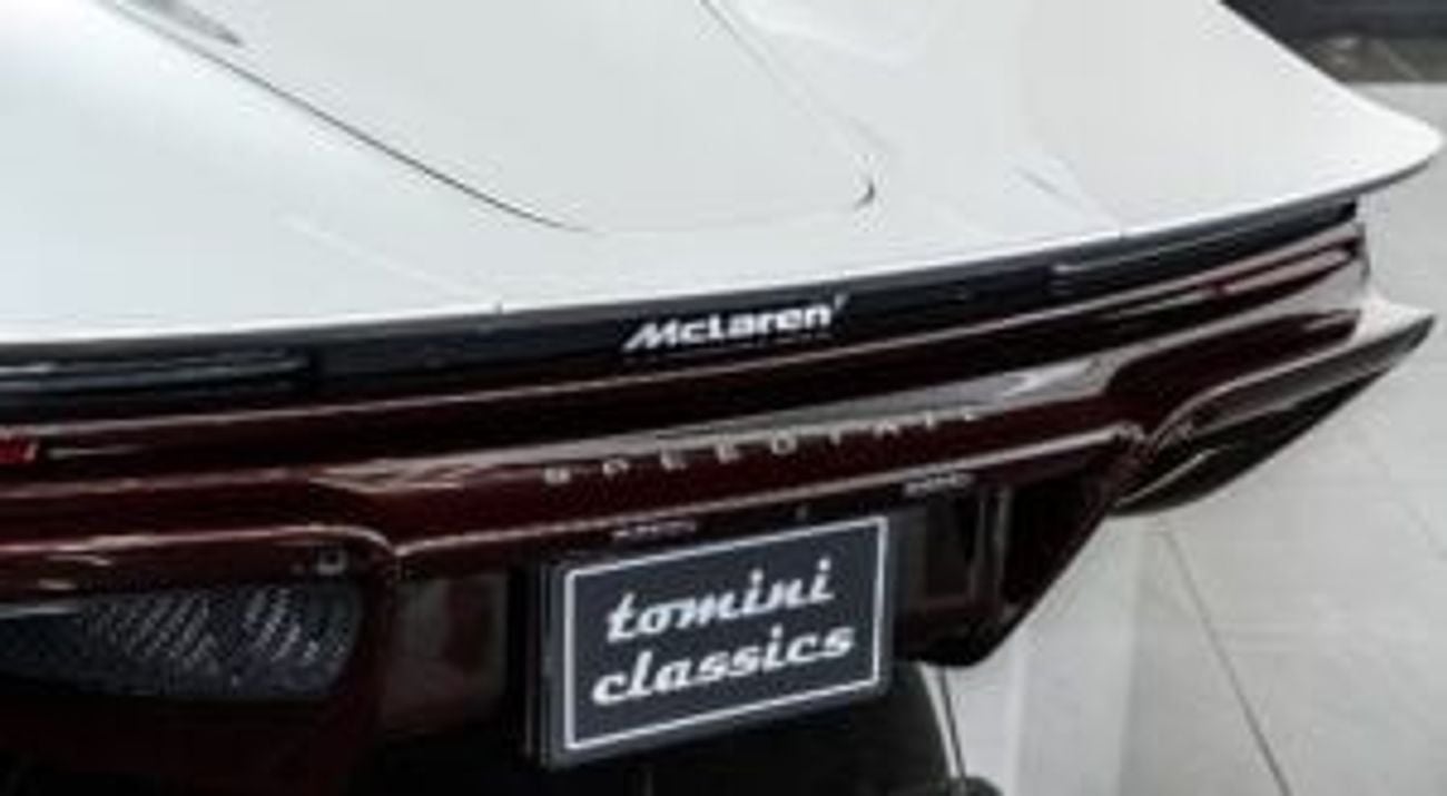 McLaren Speedtail STD
