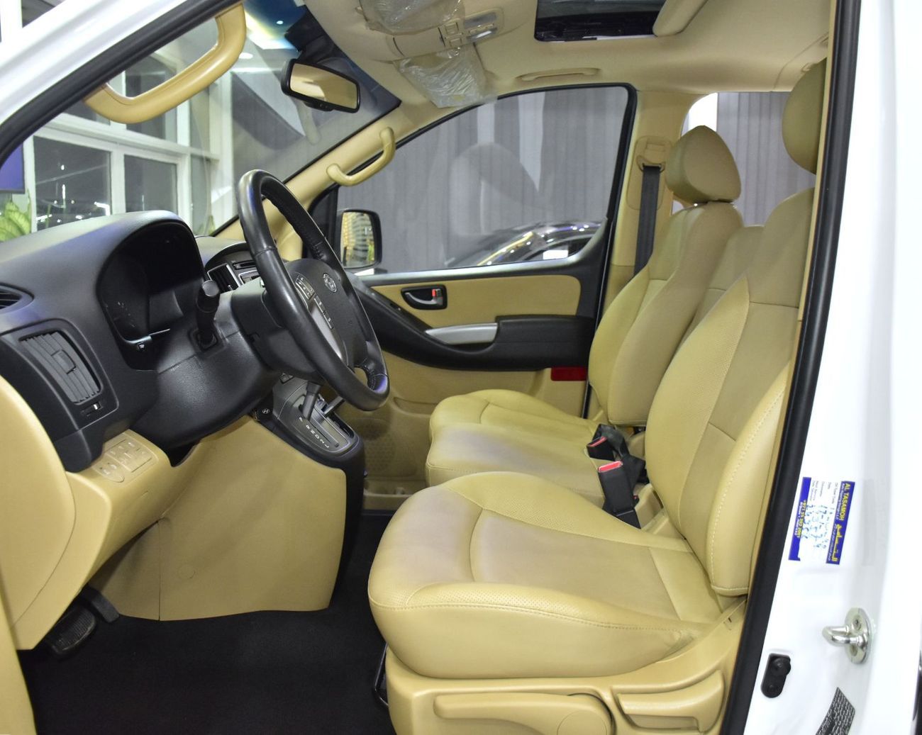 هيونداي H1 ستاريكس EXCELLENT DEAL for our Hyundai H1 ( 2018 Model ) in White Color GCC Specs