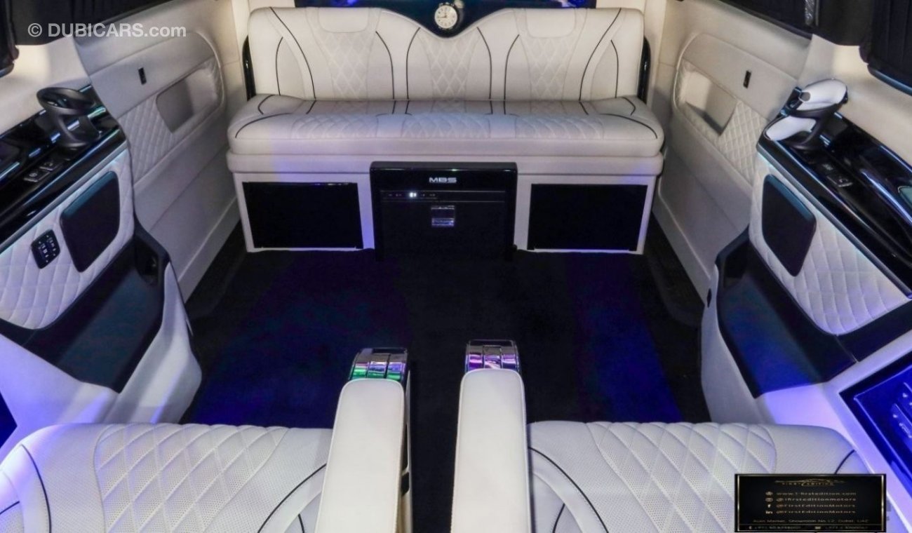 Mercedes-Benz V 250 2023 ll Mercedes || V250 ll MYBACH ll Gcc ll 0km || Vip Seats