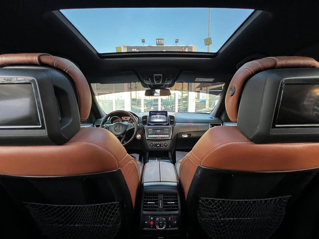 Mercedes-Benz GLS 500 Mercedes benz GLS500 Model 2016 Gcc specs