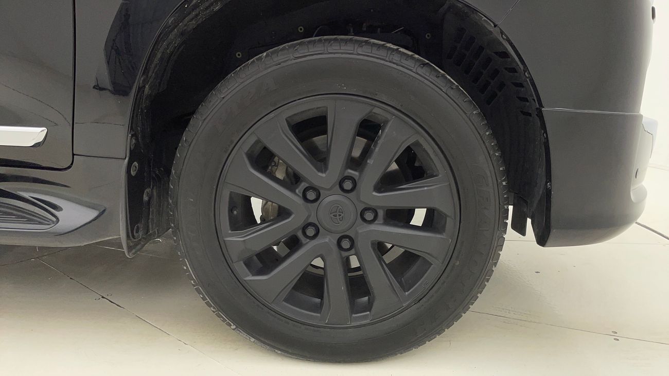 تويوتا لاند كروزر GXR GT 4 | بدون دفعة مقدمة | اختبار قيادة مجاني للمنزل