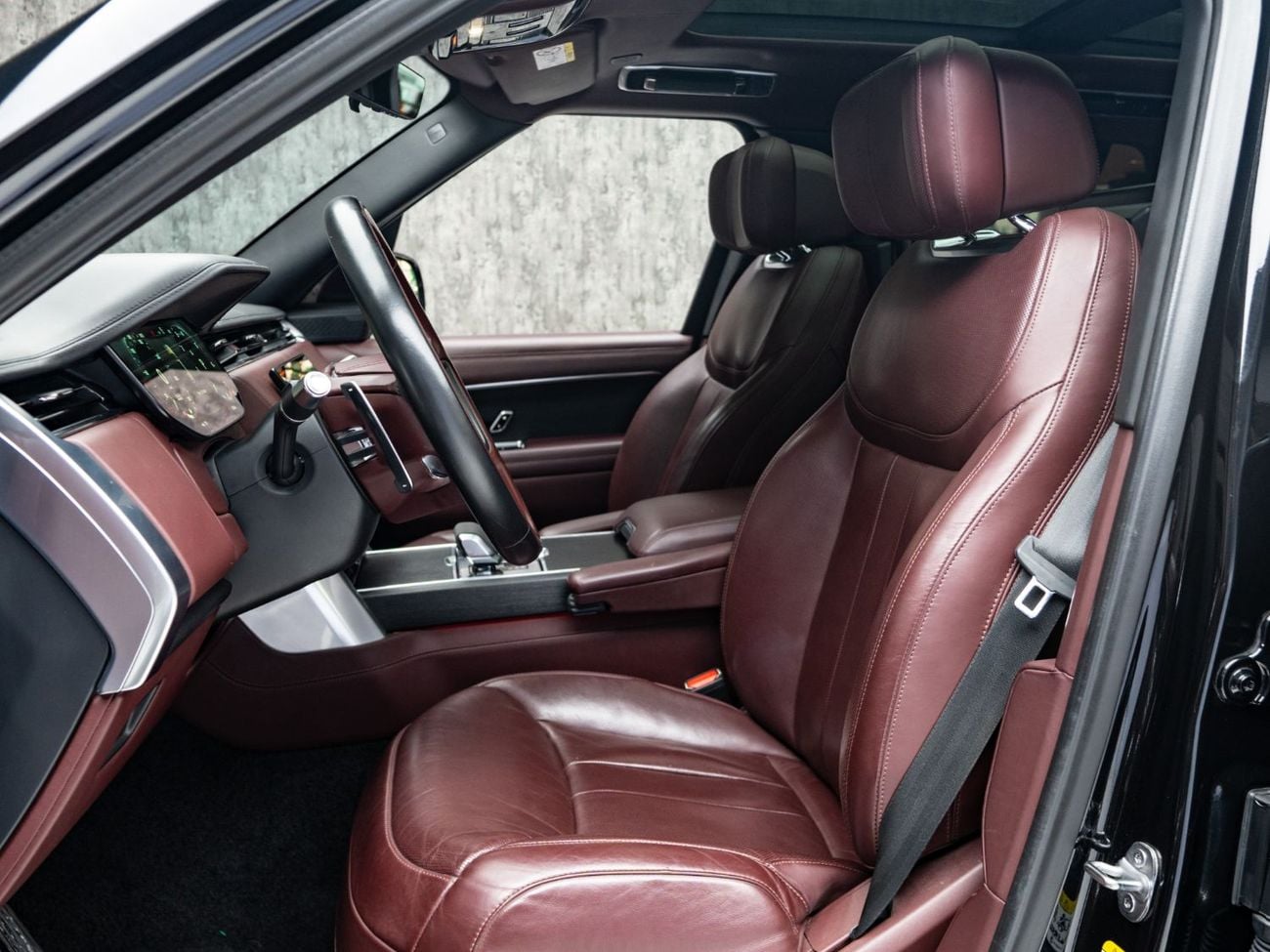 Land Rover Range Rover AUTOBIOGRAPHY BUY NOW, PAY 2027 | THE BLACKLINE STANDARD | 2022 Range Rover Autobiography, 2027 Warranty, GCC