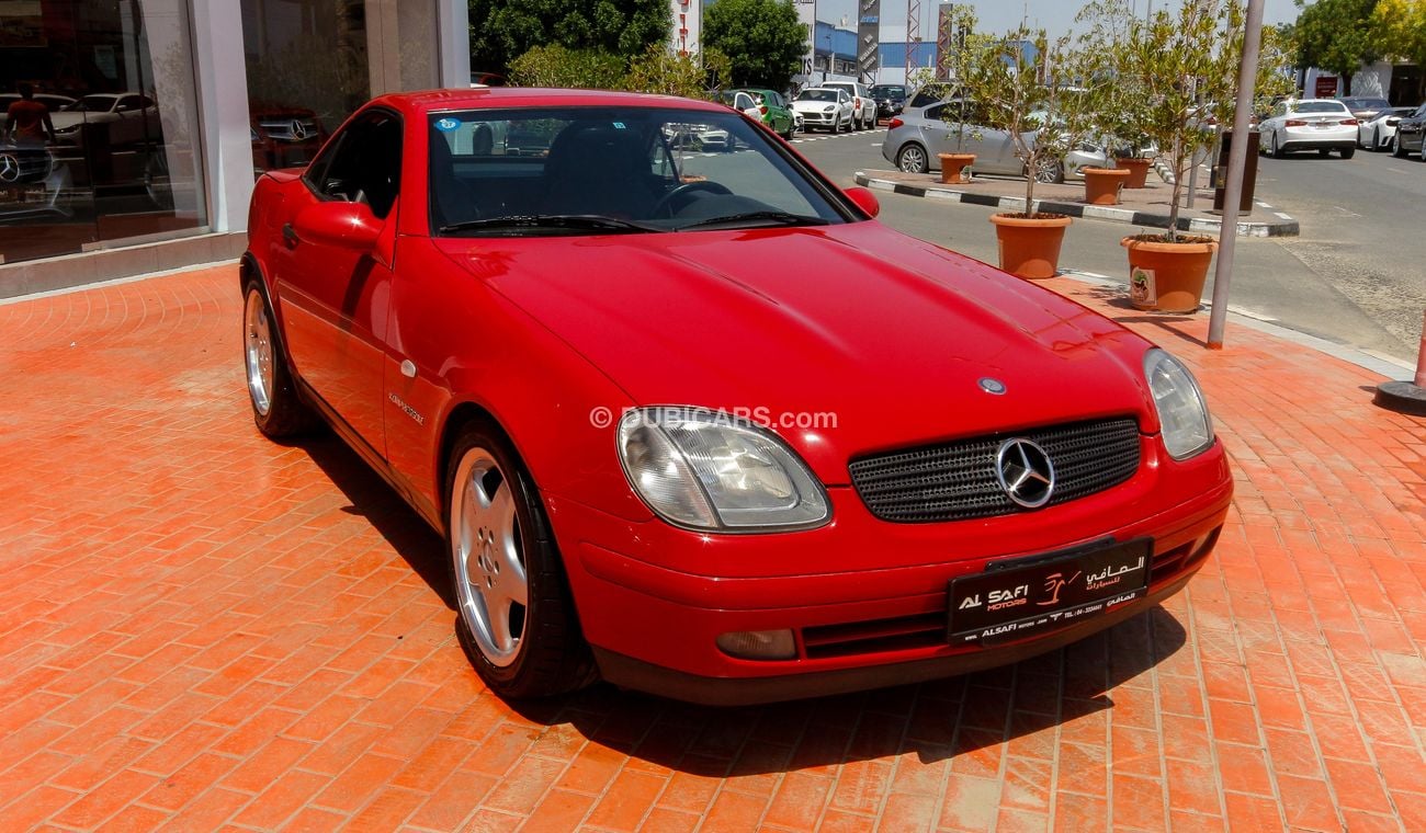 Mercedes-Benz SLK 230