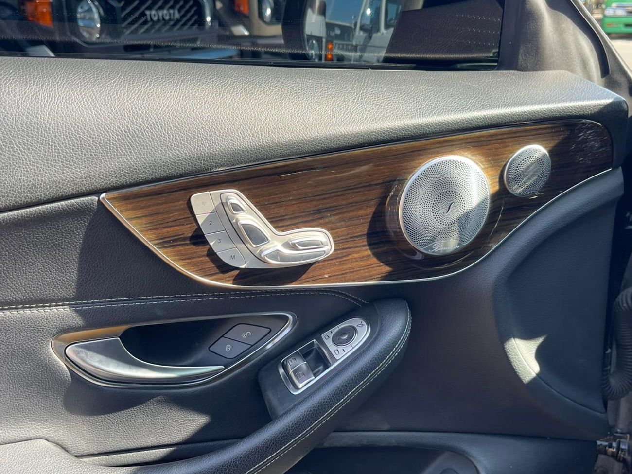 مرسيدس بنز C 300 كوبيه Mercedes-Benz C300 Coupe 2020