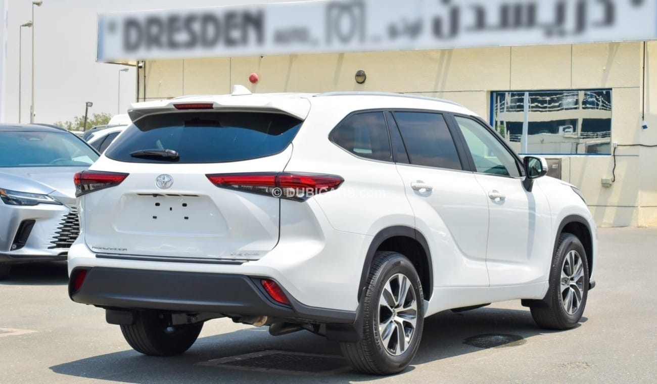 Toyota Highlander XLE AWD. Local Registration +10%