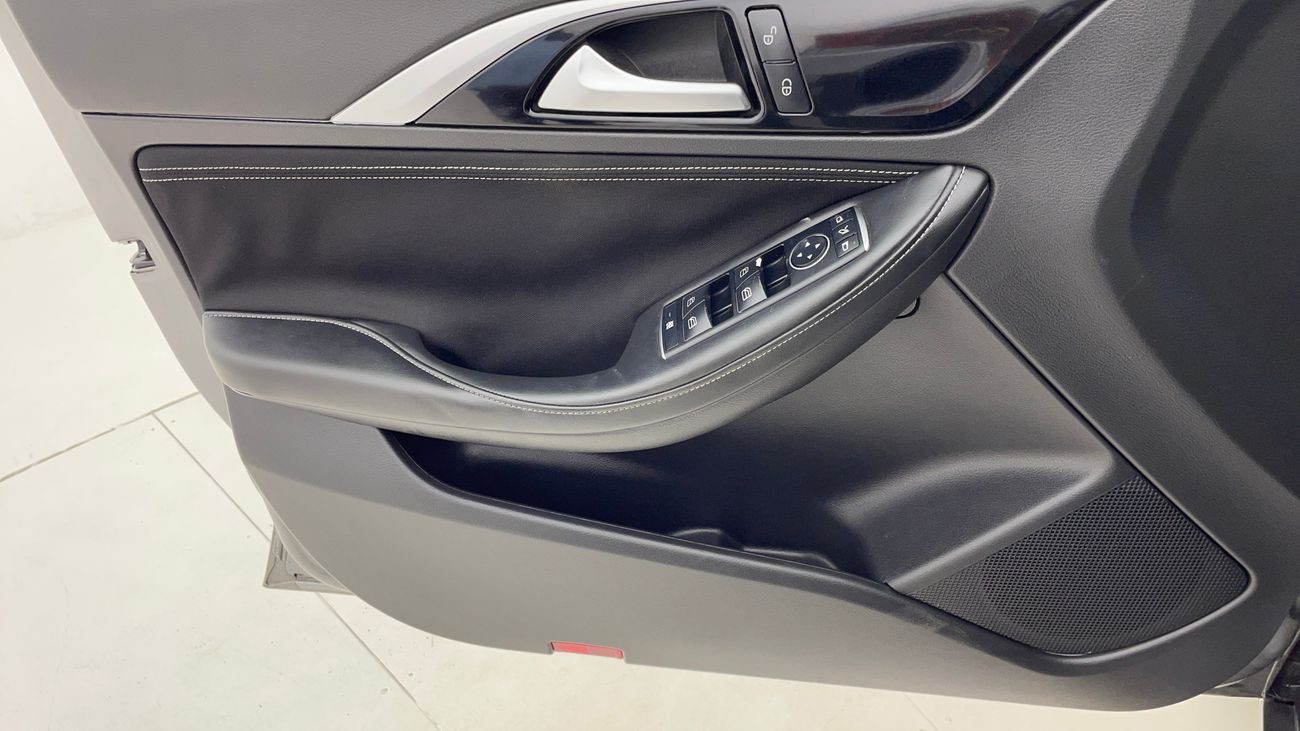 إنفينيتي Q 30 COMFORT 1.6 | بدون دفعة مقدمة | اختبار القيادة في المنزل