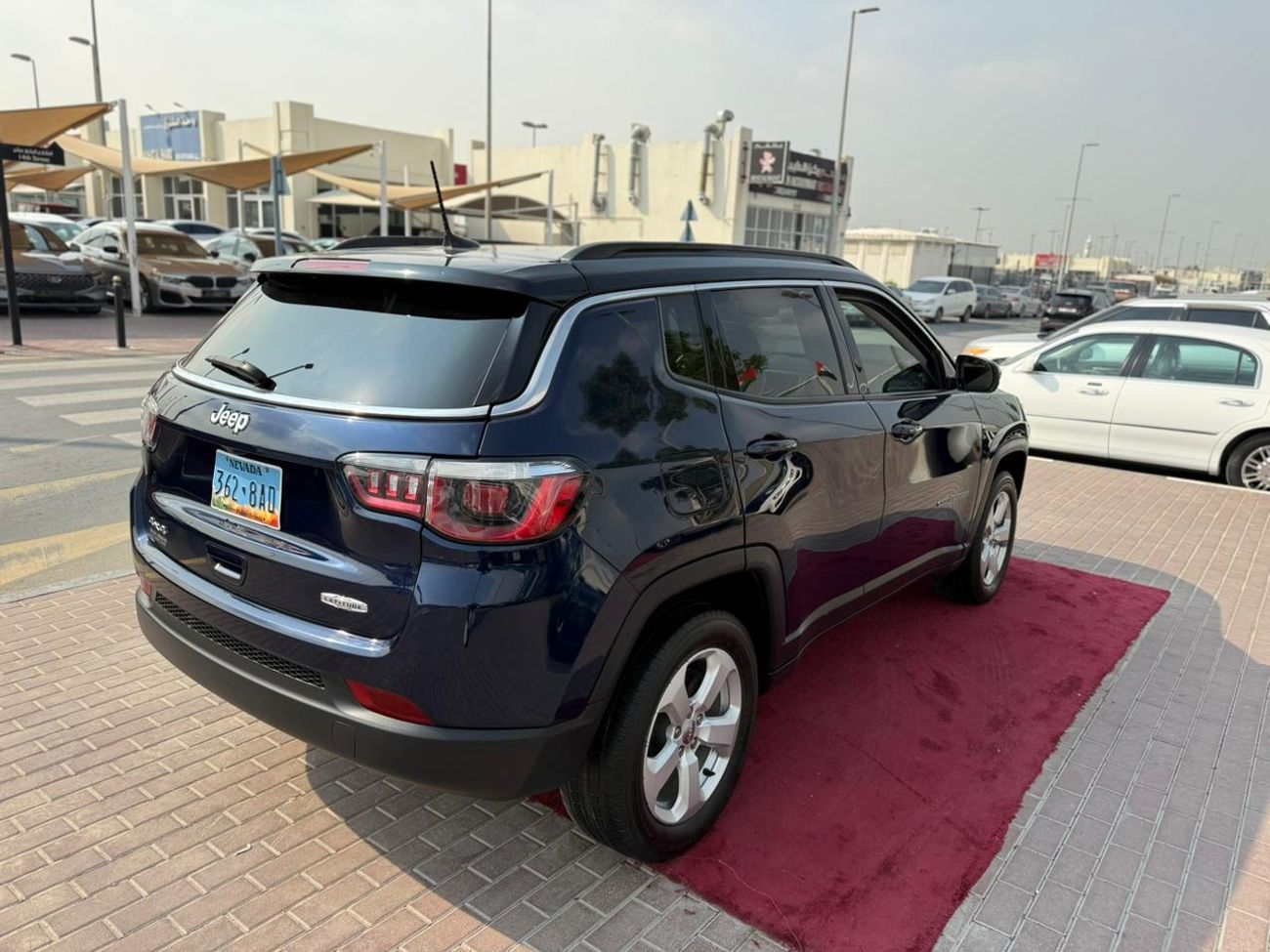 Jeep Compass Limited 2.4L (172 HP) full option / good condition / low mileage