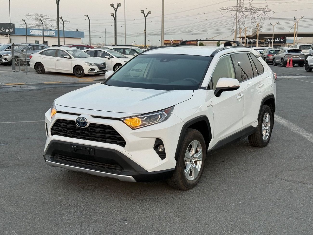 Toyota RAV4 XLE 2.5L 2021 TOYOTA RAV4 XLE HYBRID AWD IMPORTED FROM USA