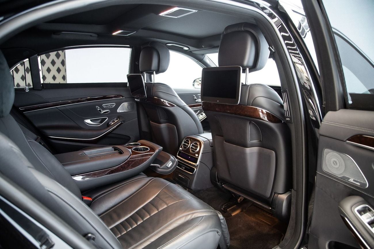 مرسيدس مايباخ S560 مايباخ