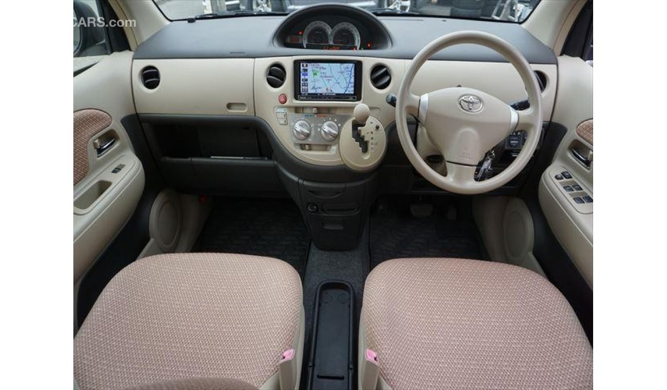 Toyota Sienta NCP81G