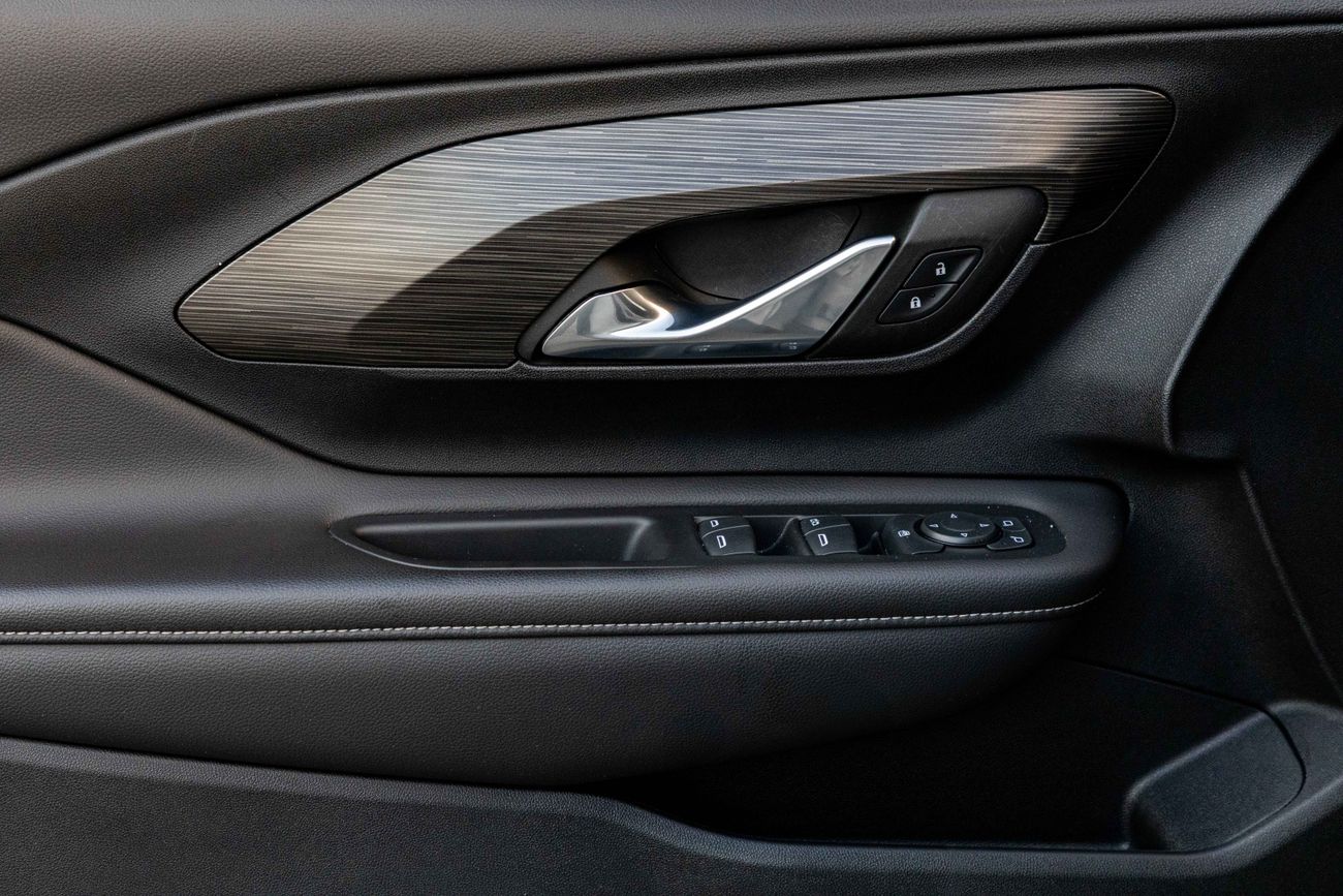 GMC Terrain Terrain SLE | 1,175 P.M | 0% Downpayment | Chevrolet Warranty! | Ramadan Offer!