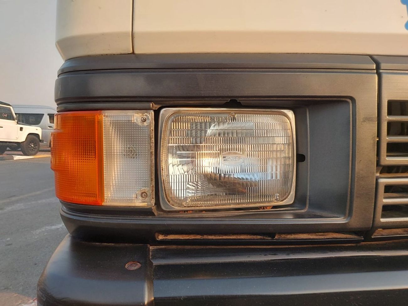 Nissan Caravan NISSAN CARAVAN VAN RHD 1997 MODEL 3.1 L DIESEL MANUAL(PM00945)