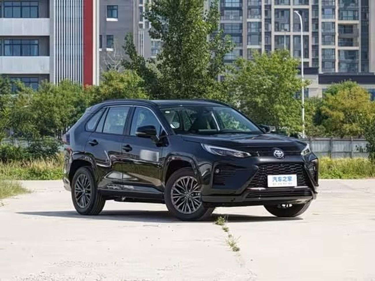 Toyota Wildlander Luxury Plus 2025