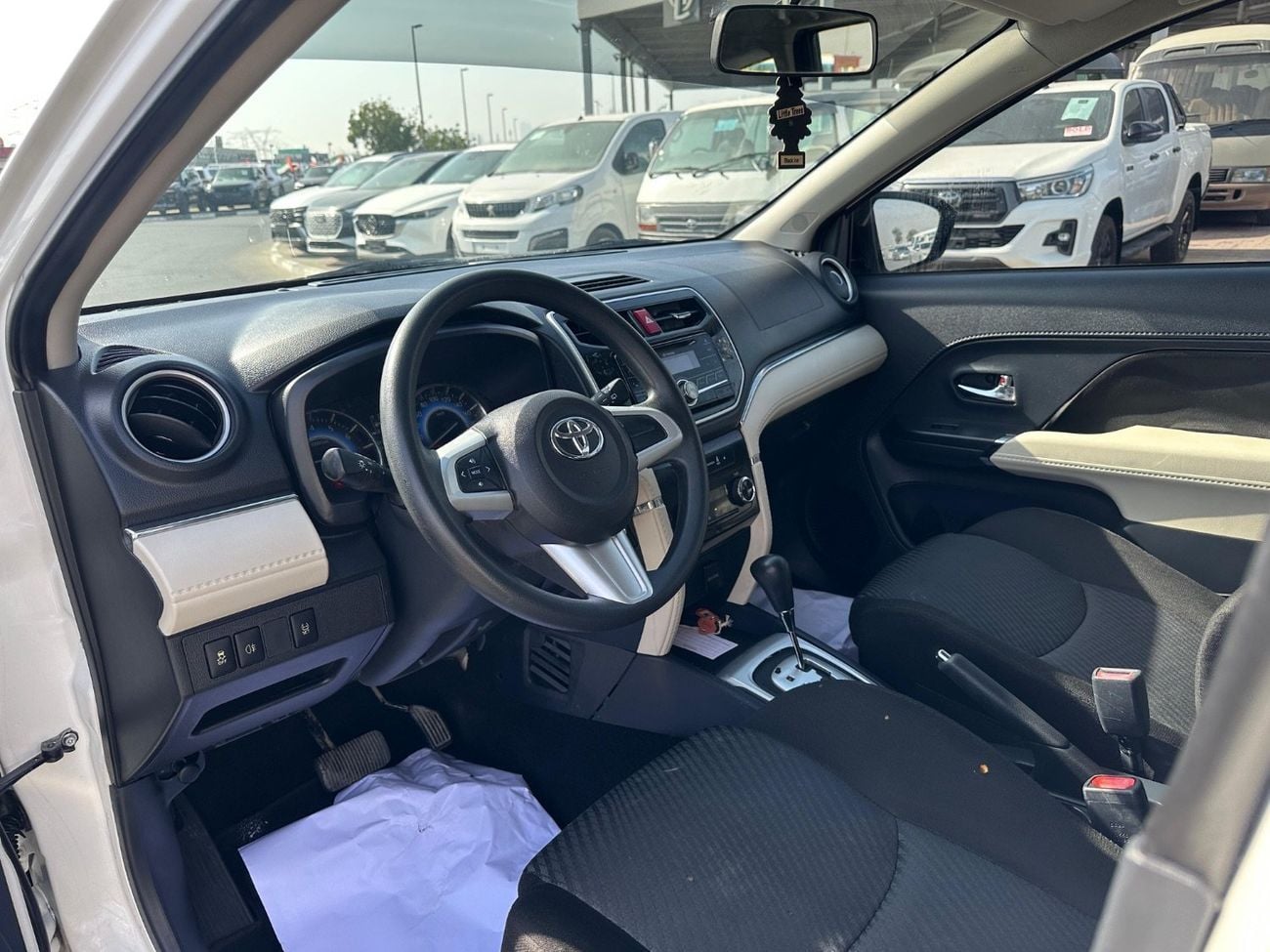 تويوتا راش EX 1.5L