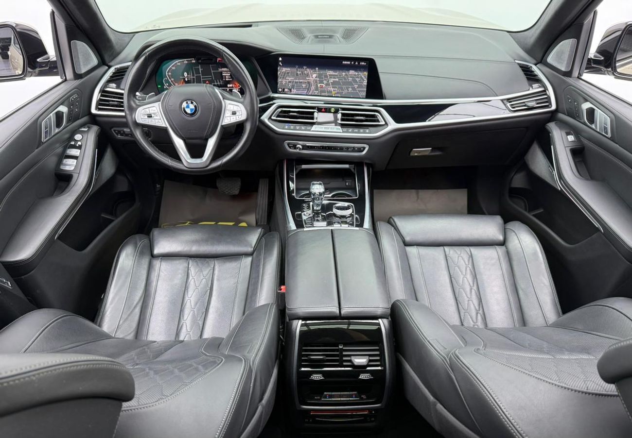 BMW X7 50i 4.4L 2019 BMW X7 xDrive50i, Warranty, Full BMW Service History, 7 Seater, Fully Loaded, GCC