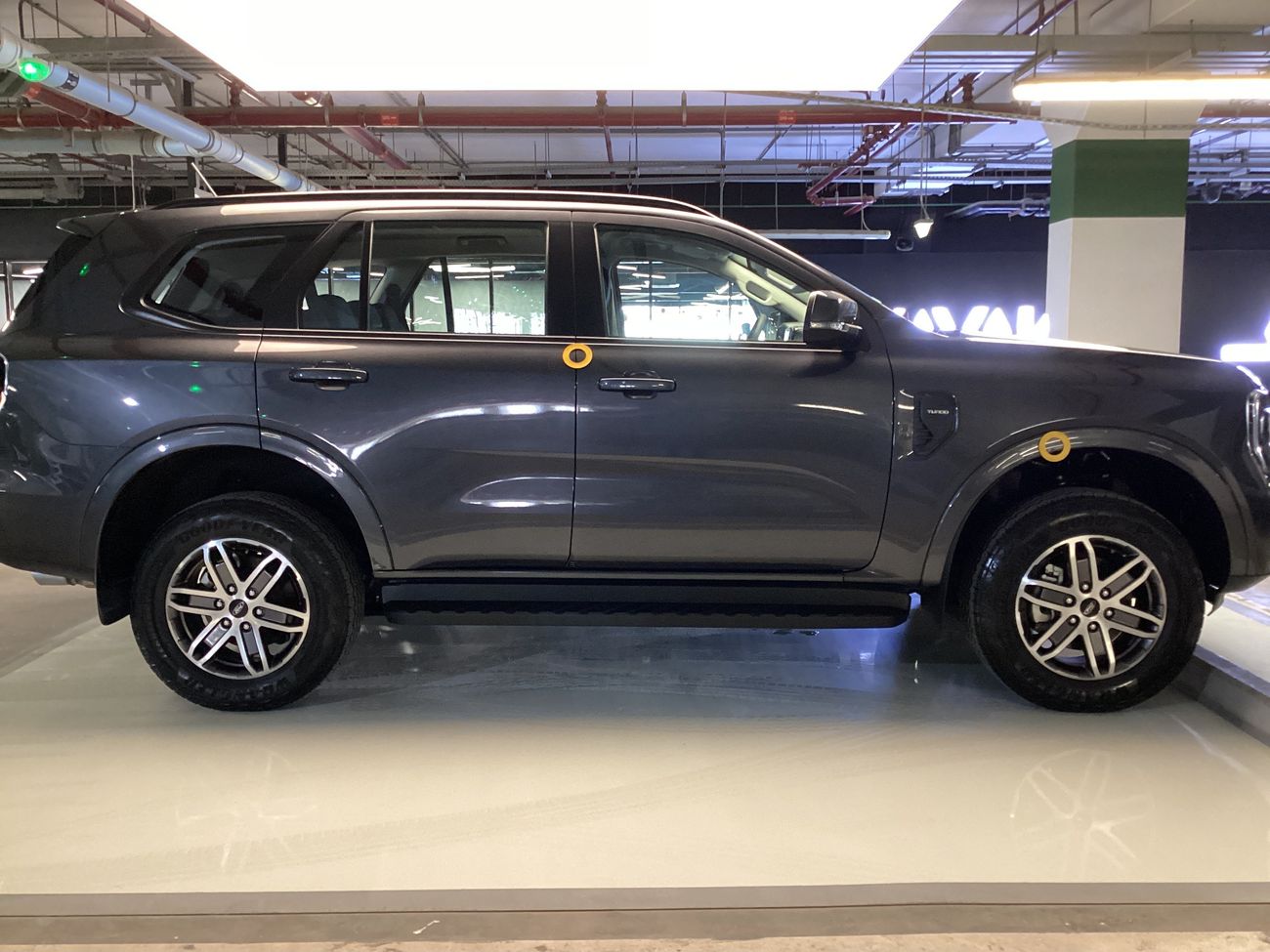 Ford Everest XLS | Guaranteed Warranty | 0 Down Payment