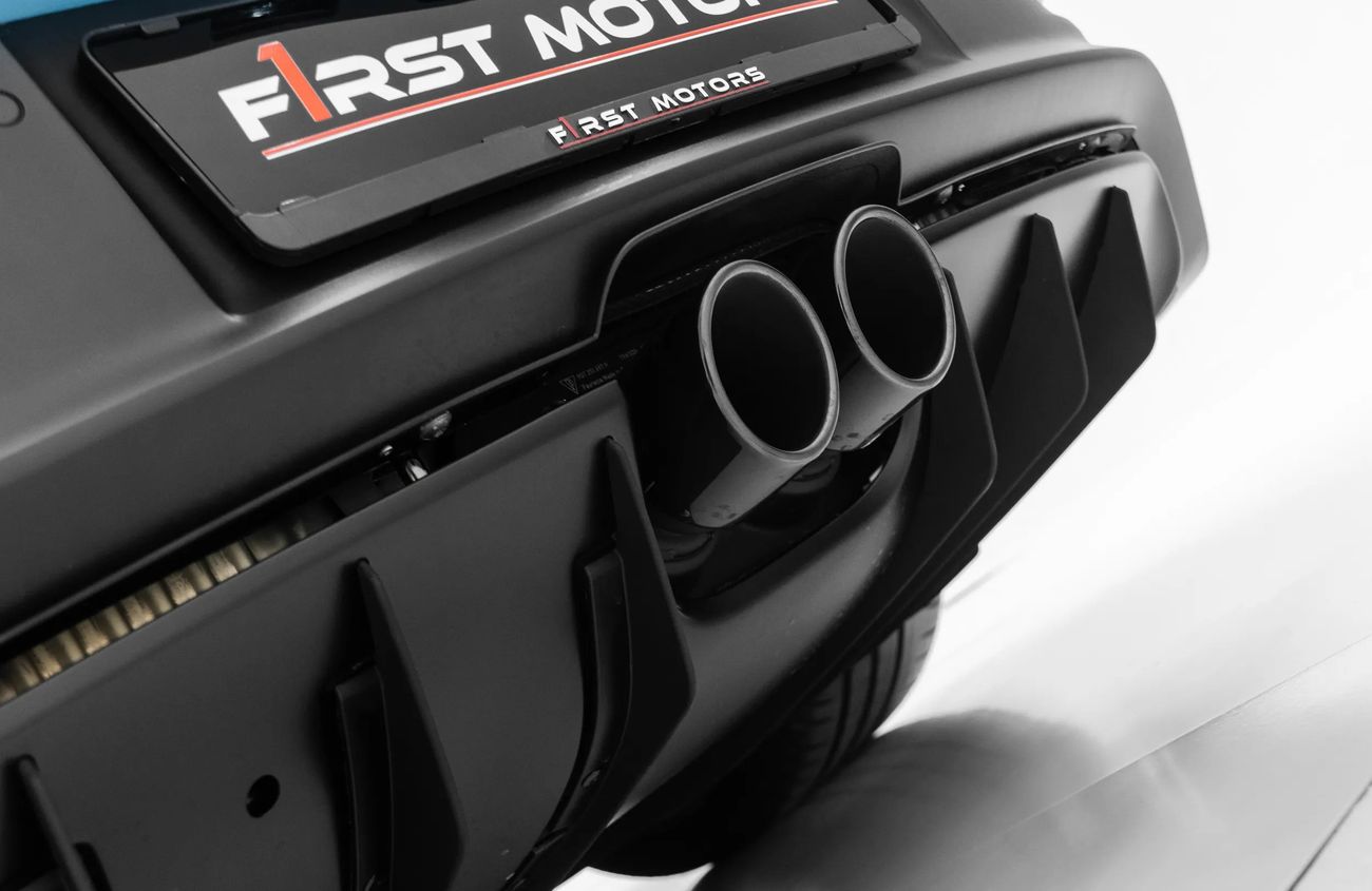 Porsche 911 4.0L F-6 Naturally Aspirated Engine