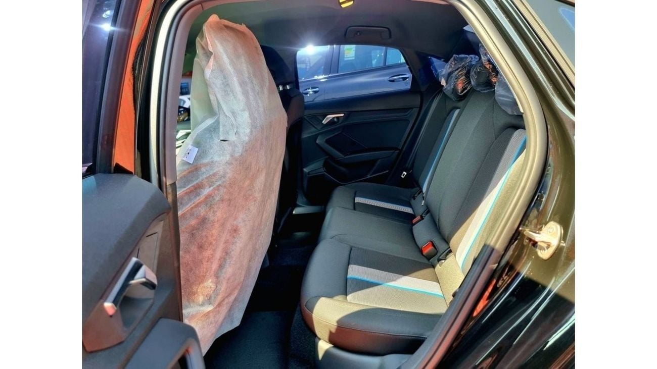 أودي A3 35 TFSI Under Warranty & Services 2024 GCC