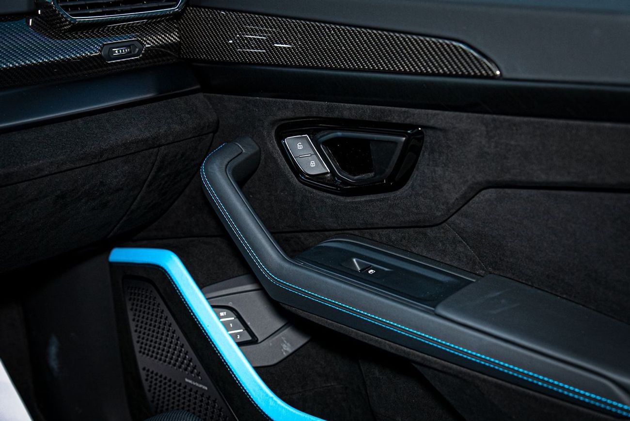 Lamborghini Urus 4.0T V8 Performante