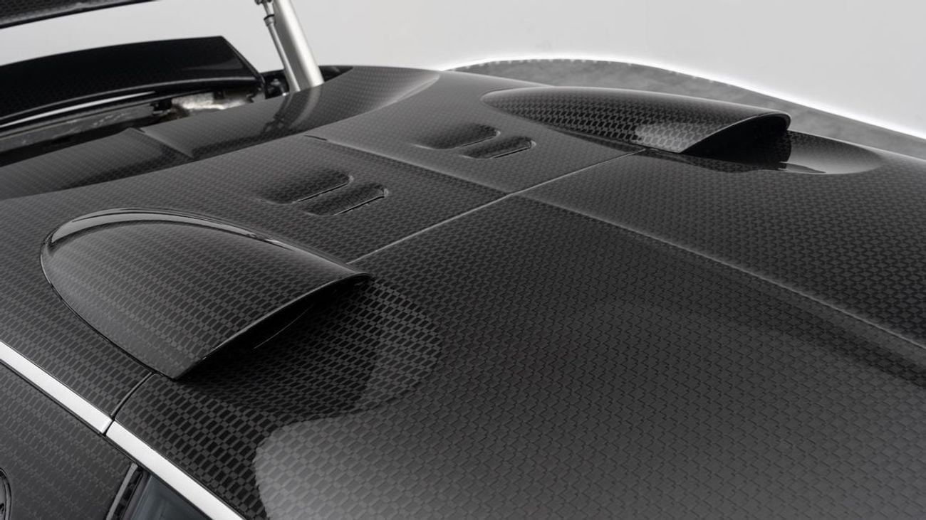 Bugatti Veyron Linea Vivere By Mansory - 1 of 2