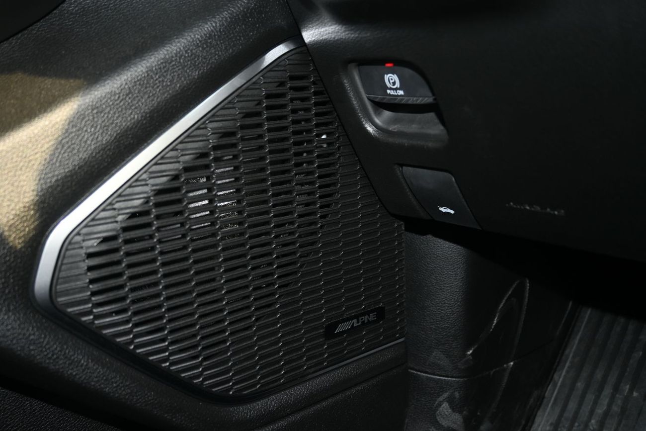 جيب جراند شيروكي 2024 JEEP Grand Cherokee Overland 3.6L V6 4WD Petrol