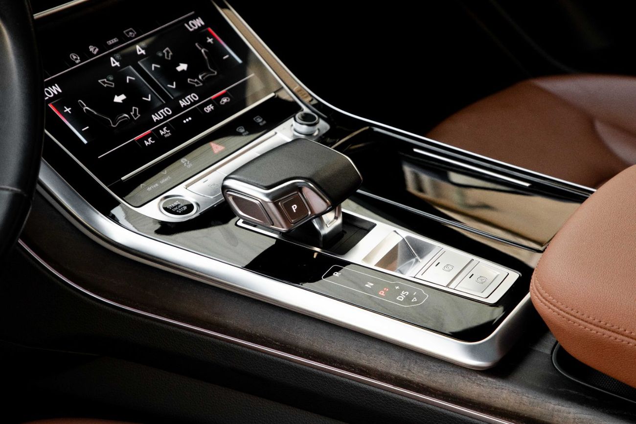 أودي Q8 Q8 S-LINE | 4,015 P.M  | 0% Downpayment |  AGENCY WARRANTY!