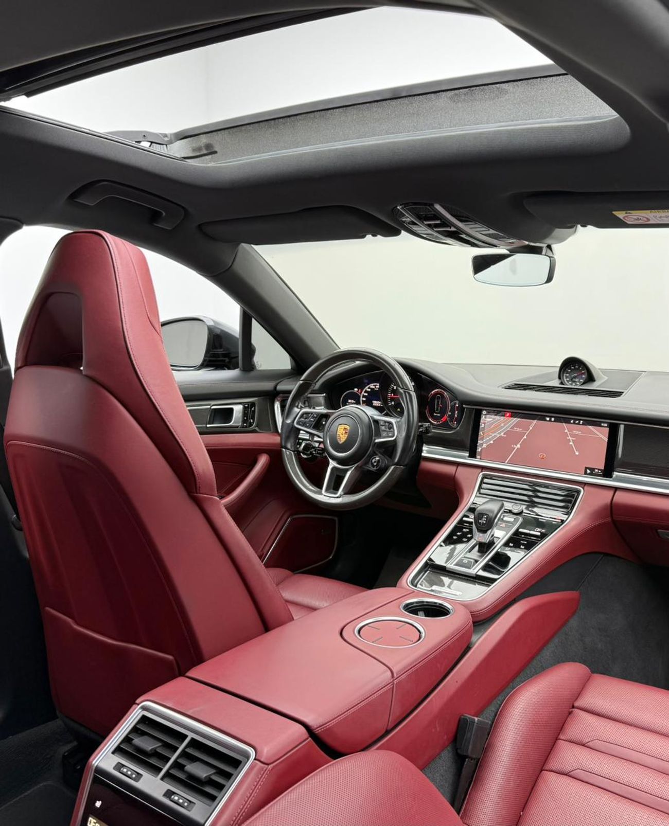 Porsche Panamera 4S Sport Turismo 3.0L (434 HP)