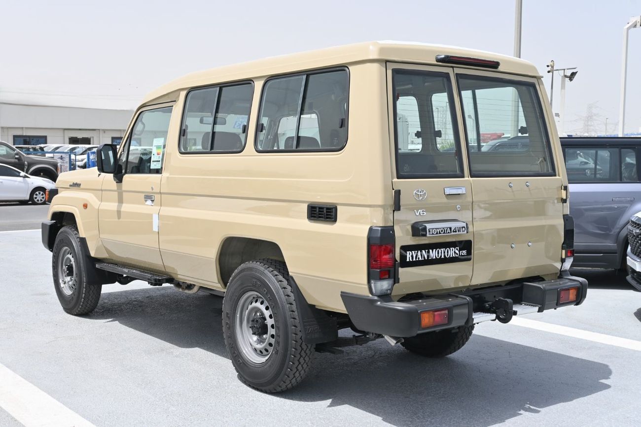 Toyota Land Cruiser 70 SWB 4.0L 4WD Toyota Land Cruiser 70 Series HardTop Manual 4.0L V6, Petrol, 4WD