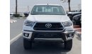 تويوتا هيلوكس Toyota Hilux 2.7 Litter 2022 model Automatic Transmission petrol engine full option