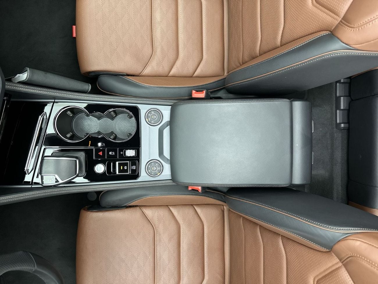 Volkswagen Touareg Touareg R-Line 3L (Ref#17105)