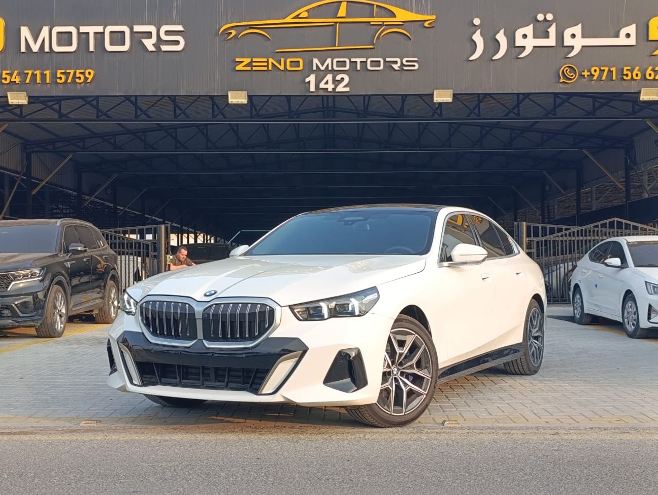 بي أم دبليو 520i BMW 520 i 2024 3.0