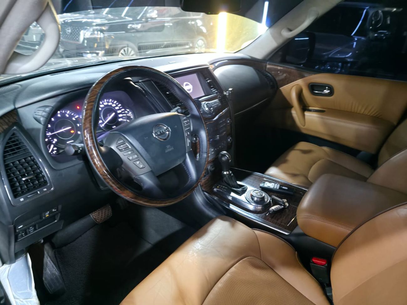 Nissan Patrol LE Platinum 5.6L