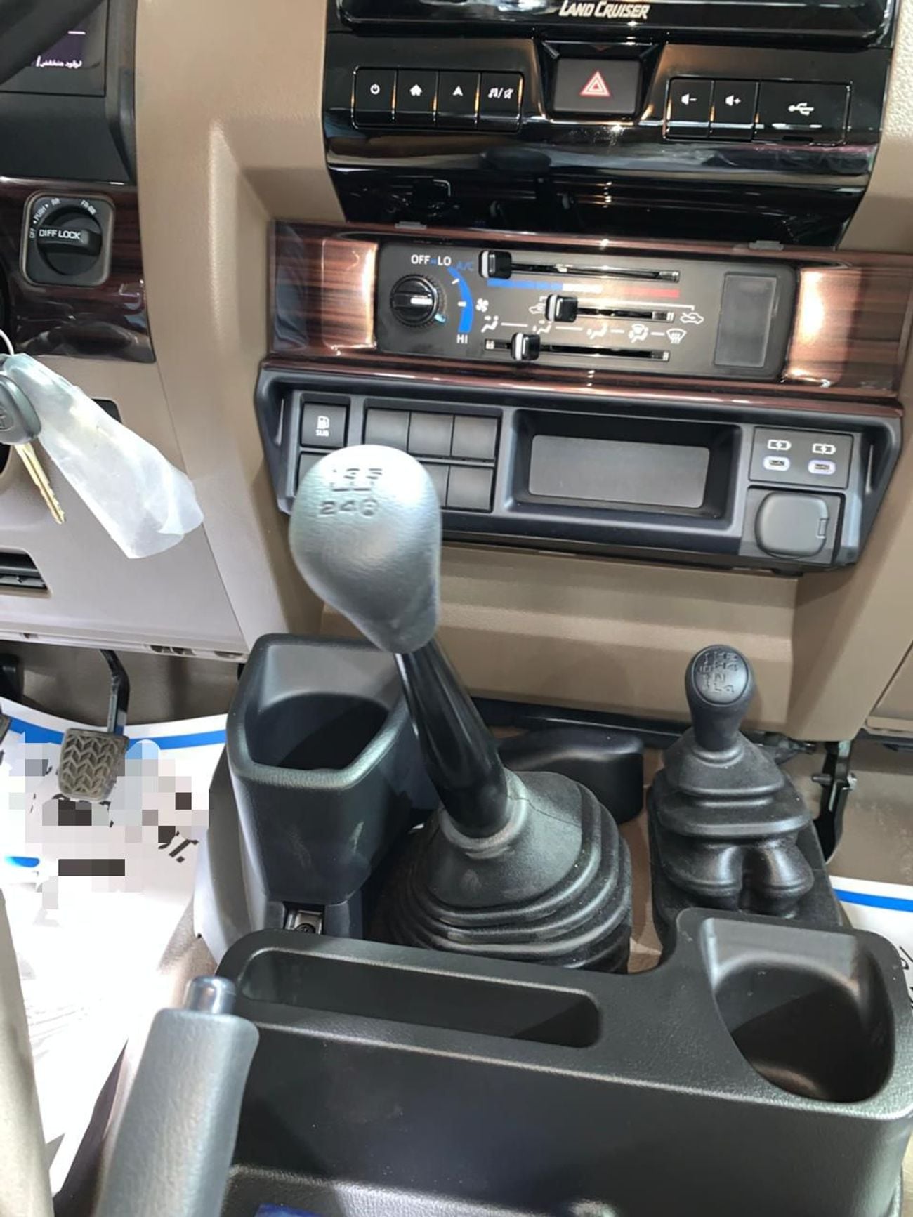 تويوتا لاند كروزر بيك آب LX 2.8L  DIESEL SINGLE CABIN