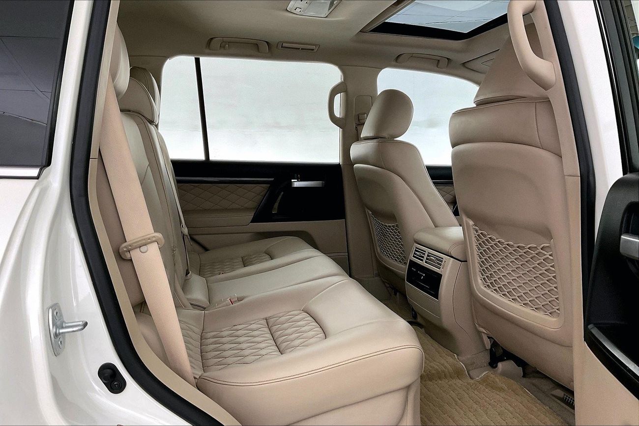 تويوتا كورولا XLI | ضمان مجاني لمدة عام | 0 دفعة أولى