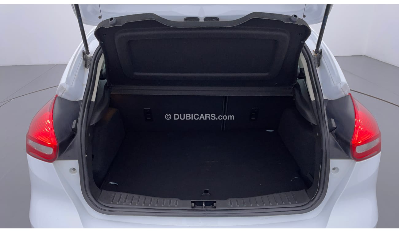 فورد فوكاس AMBIENTE 1.5 | بدون دفعة مقدمة | اختبار قيادة مجاني للمنزل