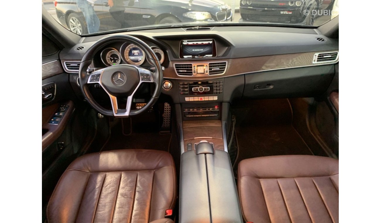 Mercedes-Benz E300 (2015)  //AMG// GCC FULLY LOADED /ORIGINAL PAINT/ SERVICE COMPANY