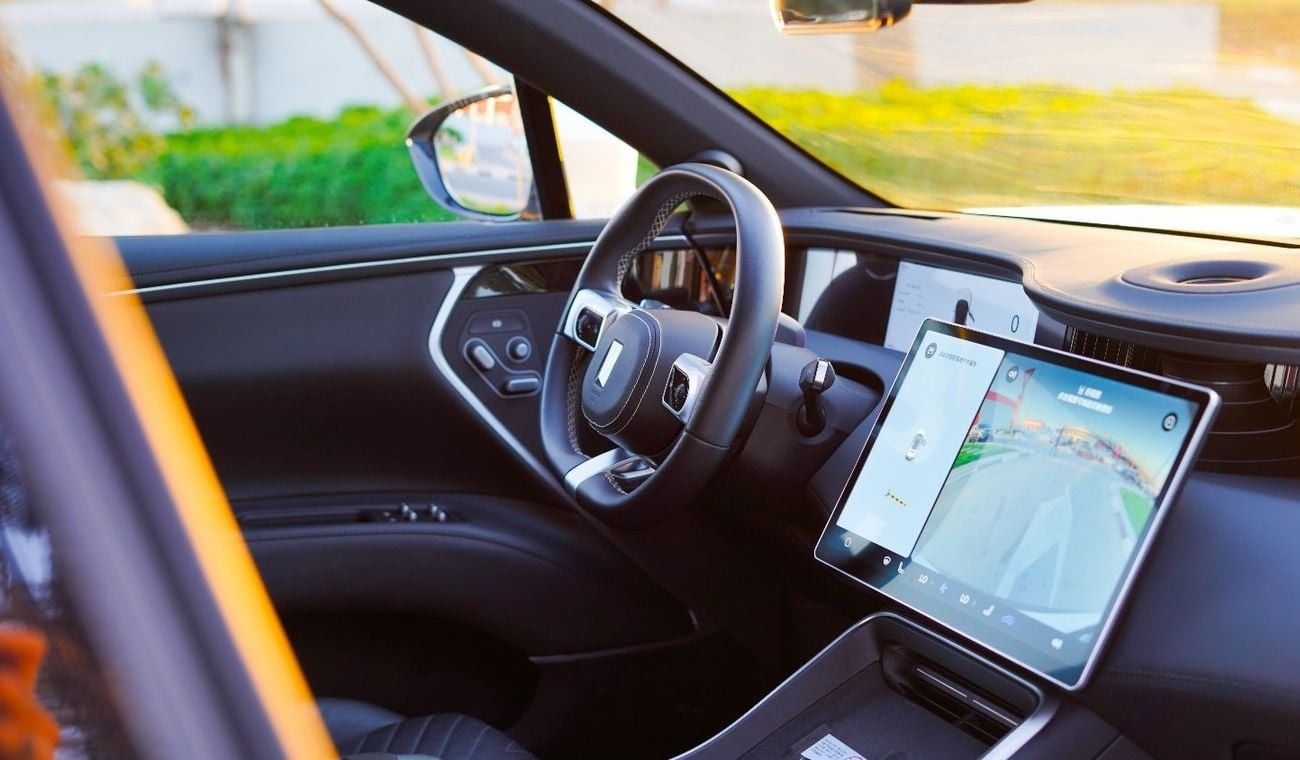 أفاتر 11 2023 USED AVATR 11 AWD / 90 kWH / WLTC (580 KM) / LAW MILEAGE (11,500 KM) / WARRANTY