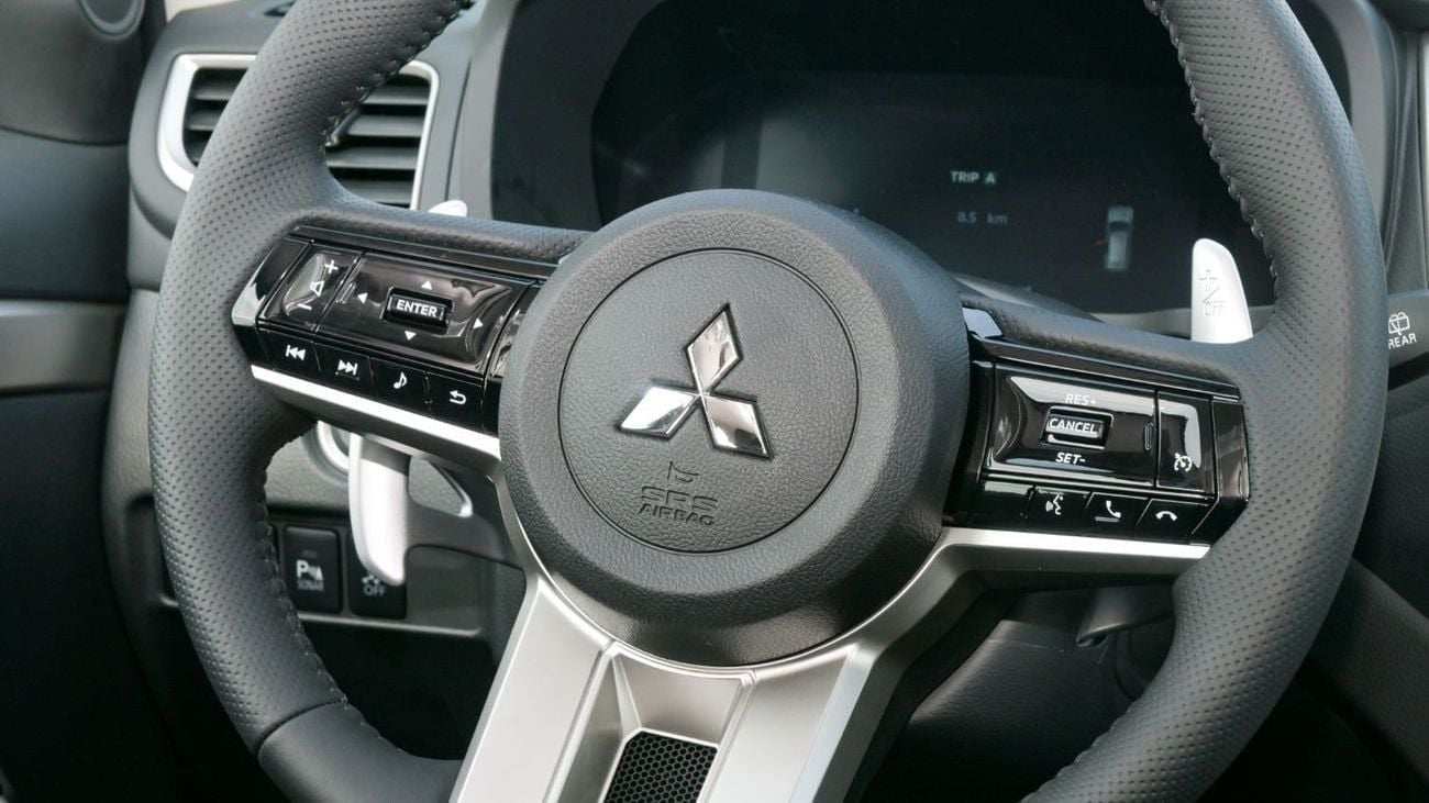 Mitsubishi Montero Sport Brand New Montero Sport GLS 2025 Export 3.0L 4WD Petrol A/T|Black/Black|MONTEROSPORT-GLS-25|