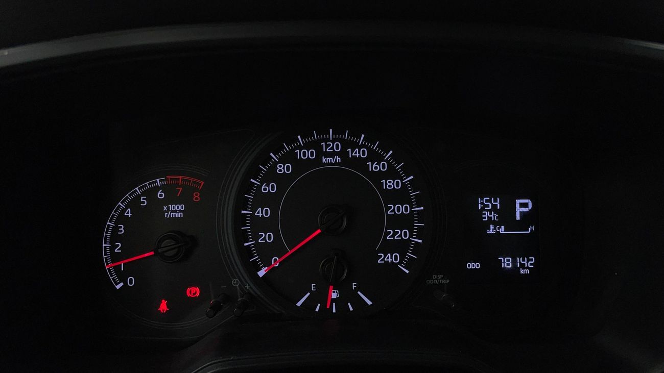 تويوتا كورولا XLI 1.6 | بدون دفعة مقدمة | اختبار القيادة في المنزل