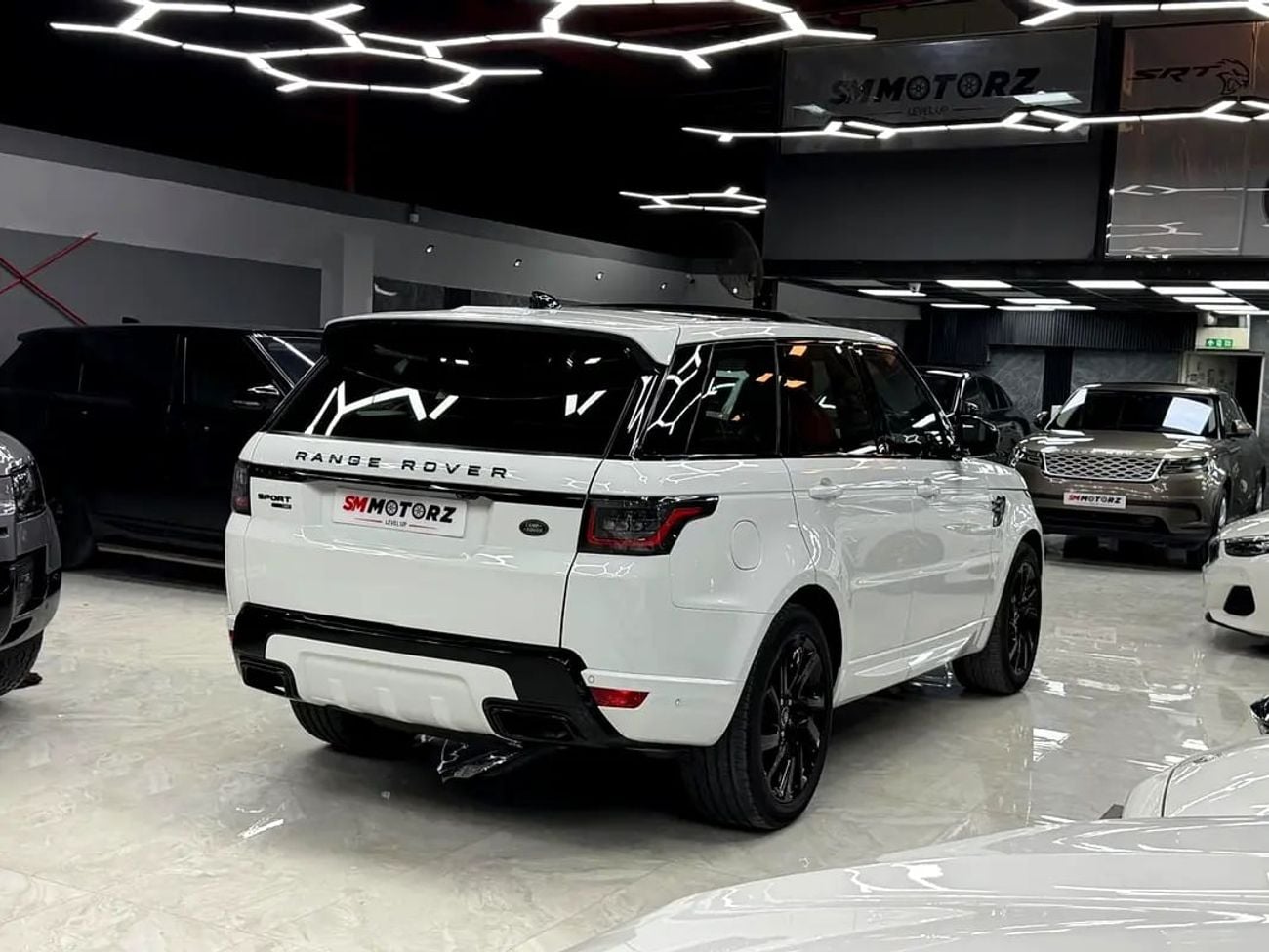 Land Rover Range Rover Sport HSE DYNAMIC