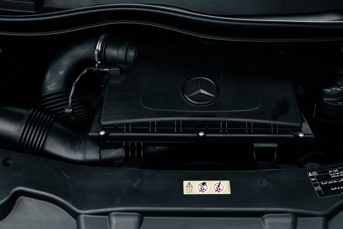 Mercedes Benz V 250 Benz V-Line V250 | 5,288 P.M | 0% Downpayment | Bespoke V-line!