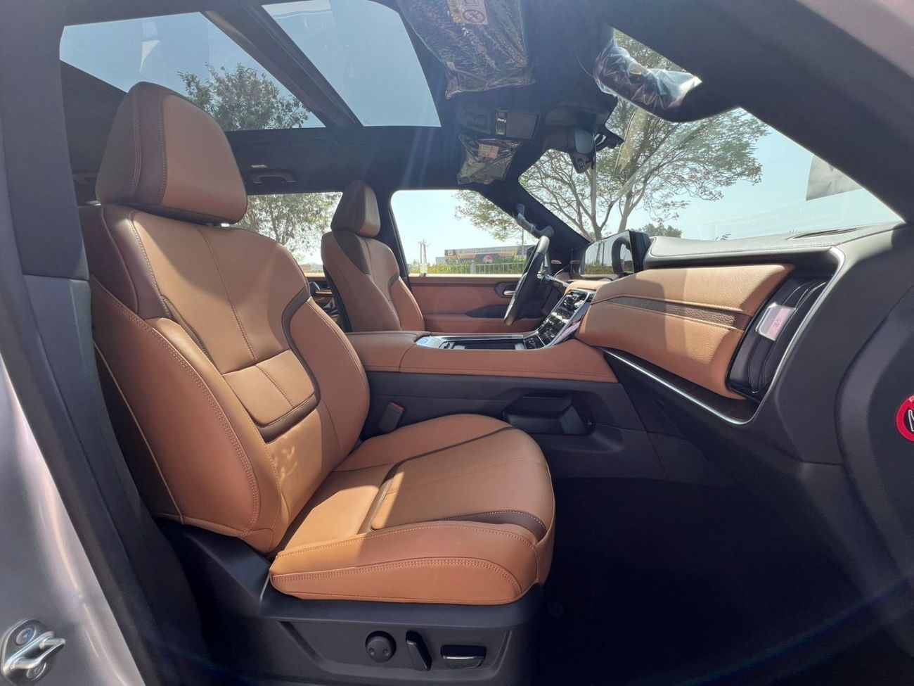 Nissan Patrol LE TITANIUM PLUS