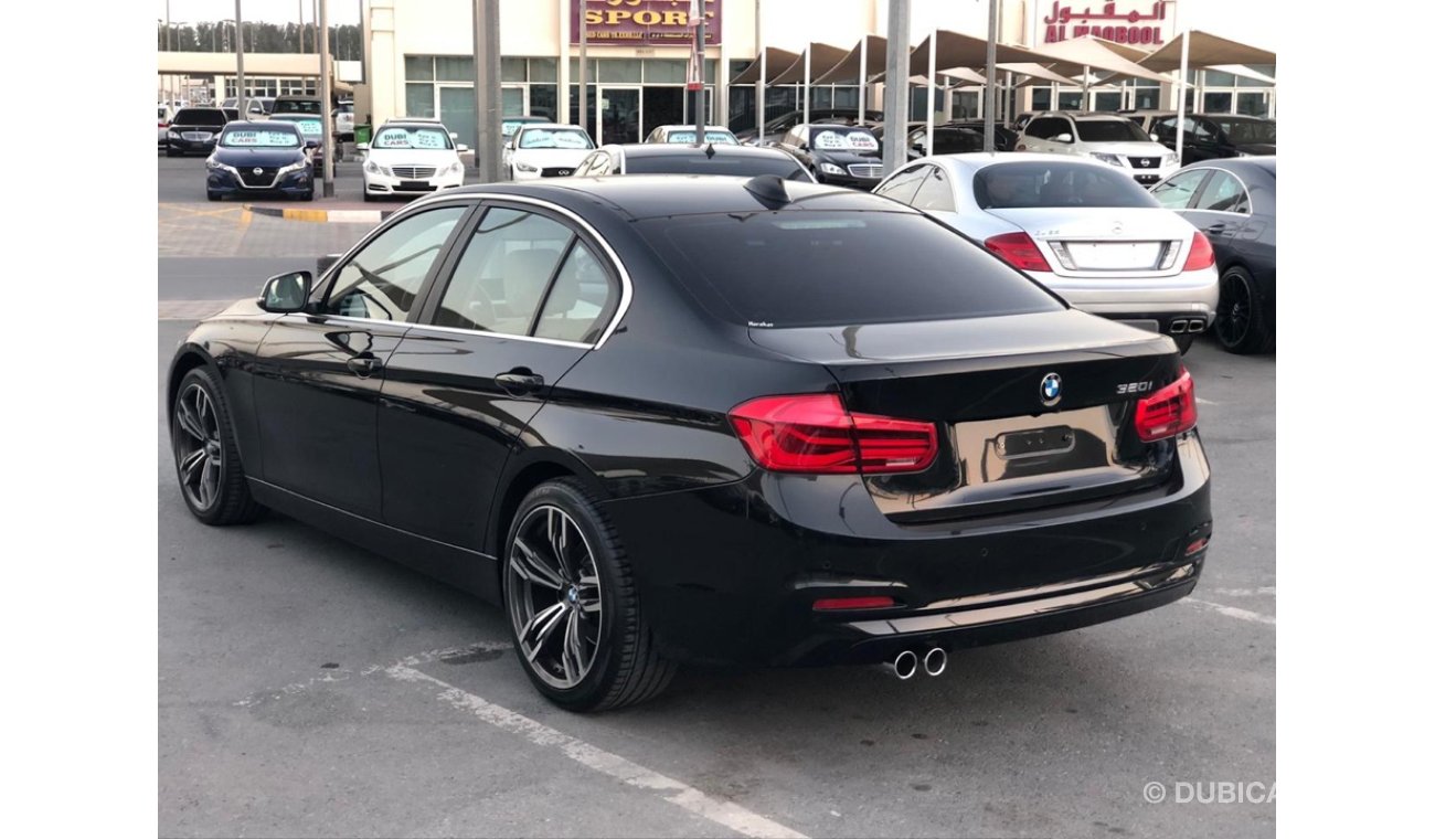 BMW 320i BMW 320 model 2018 GCC car prefect condition full option low mileage