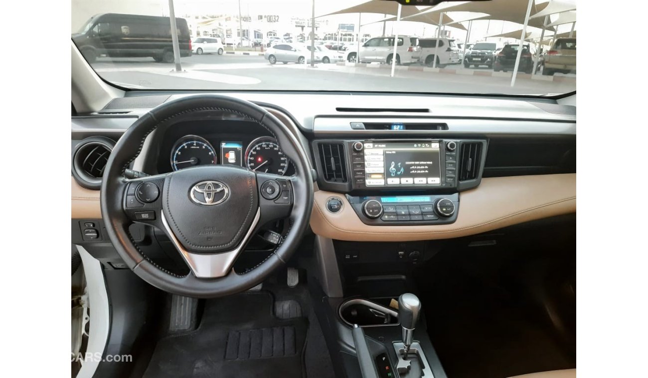 Toyota RAV4 Toyota rav_4 2017 VXR g cc 4x4 full options F. S. H