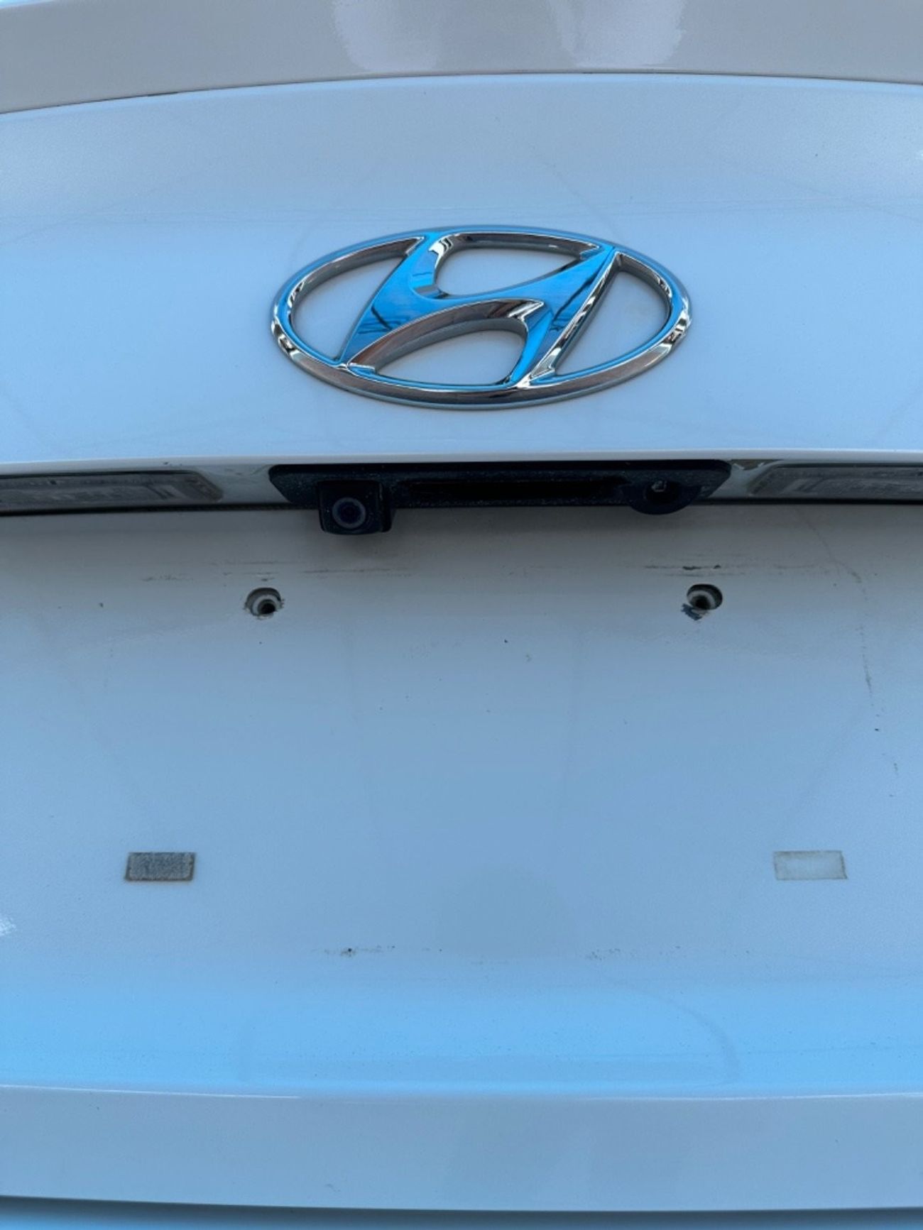 Hyundai Sonata Hyundai Sonata 2015 2.4 in good condition in white light sport