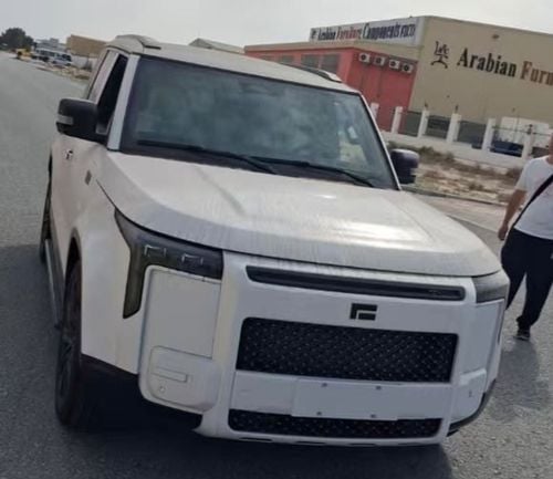 روكس أداماس VIP أبيض برتقالي