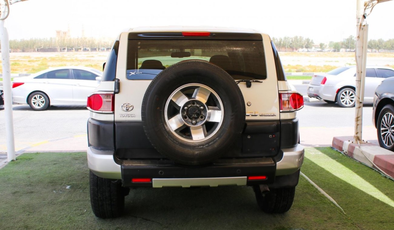 Toyota FJ Cruiser