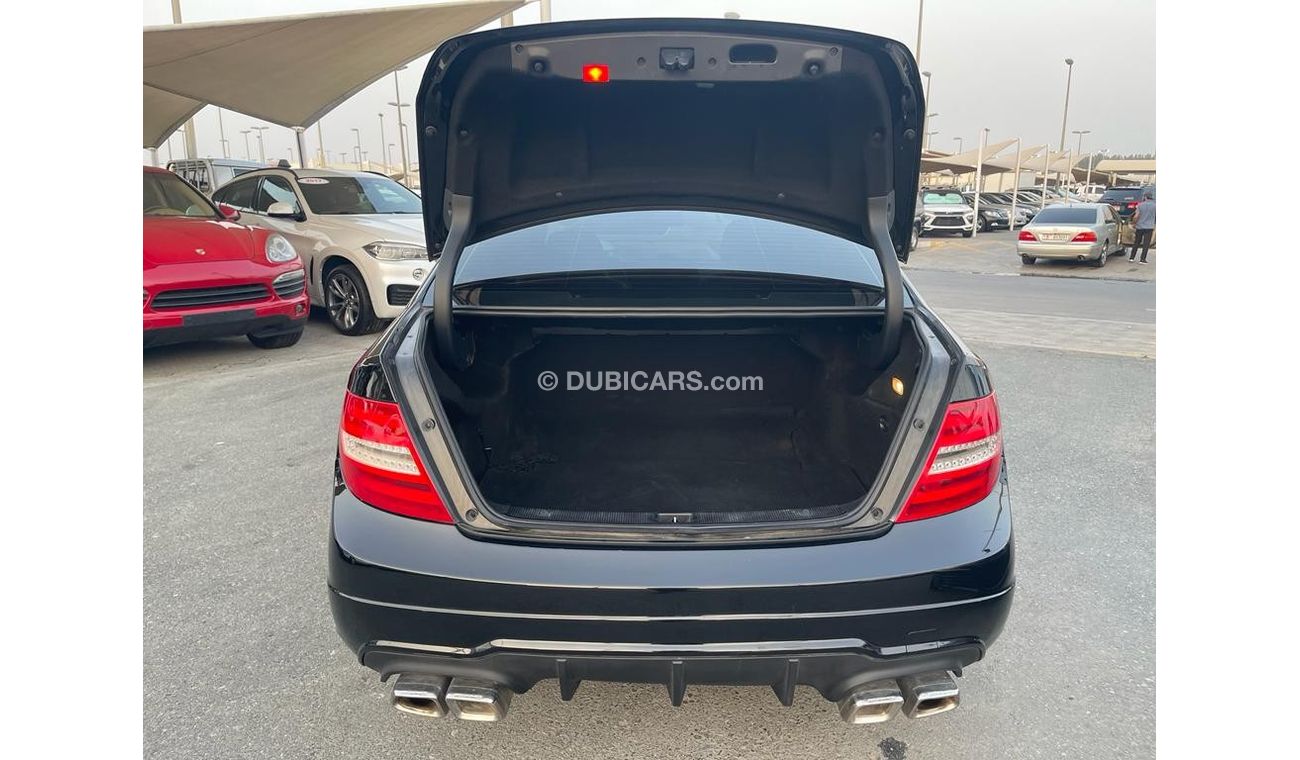 Mercedes-Benz C 300 Std Mercedes C300_2012_Excellent_Condition _Full option