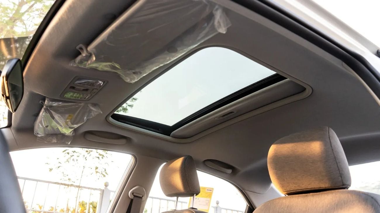 كيا بيجاس KIA PEGAS 1.4L AUTOMATIC COMFORT SUNROOF WITH AUDIO CONTROL [ EXPORT ONLY ]