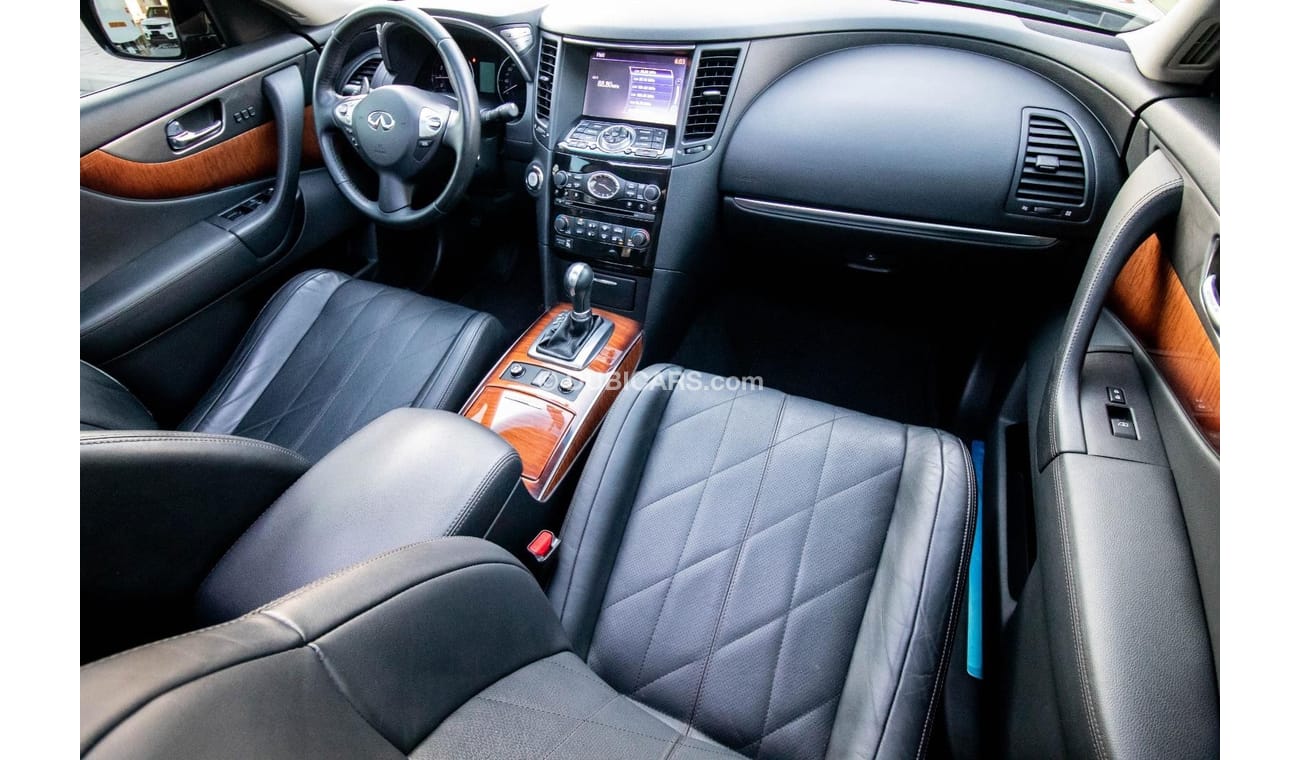 Infiniti QX70 S51
